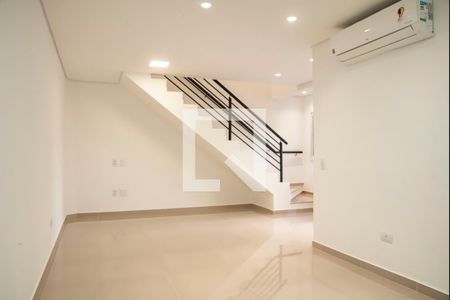 Sala de casa para alugar com 2 quartos, 80m² em Mirandópolis, São Paulo