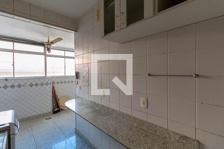 Apartamento à venda com 95m², 3 quartos e 2 vagasCozinha