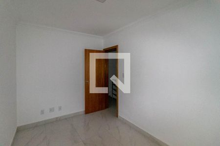 Casa à venda com 186m², 3 quartos e 4 vagas Casa à venda com 186m², 3 quartos e 4 vagasQuarto 3