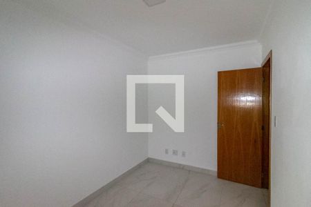 Casa à venda com 186m², 3 quartos e 4 vagas Casa à venda com 186m², 3 quartos e 4 vagasQuarto 3