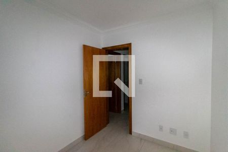 Casa à venda com 186m², 3 quartos e 4 vagas Casa à venda com 186m², 3 quartos e 4 vagasQuarto 2
