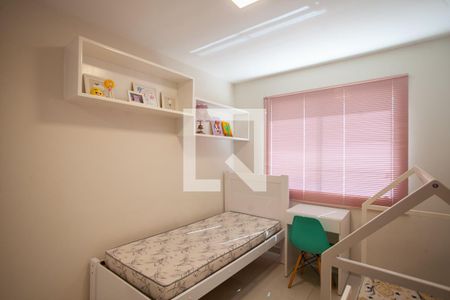 Casa à venda com 180m², 3 quartos e 4 vagas Casa à venda com 180m², 3 quartos e 4 vagasQuarto 1