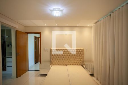 Casa à venda com 180m², 3 quartos e 4 vagas Casa à venda com 180m², 3 quartos e 4 vagasSuíte