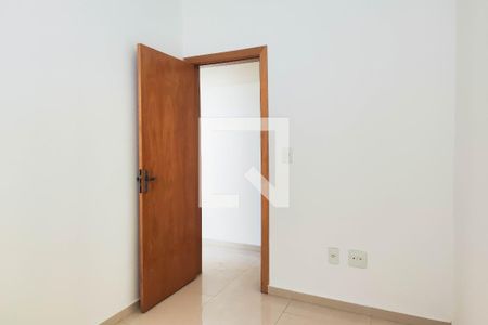 Apartamento à venda com 98m², 2 quartos e 1 vagaQuarto 2