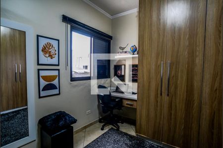 Apartamento à venda com 75m², 2 quartos e 2 vagasQuarto 2