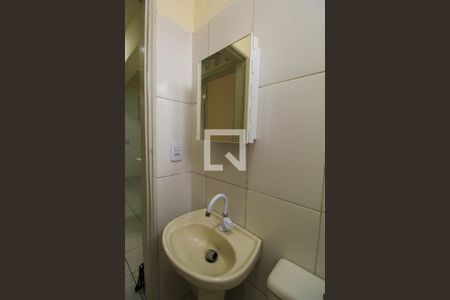 Apartamento para alugar com 52m², 2 quartos e sem vaga Apartamento para alugar com 52m², 2 quartos e sem vagaBanheiro