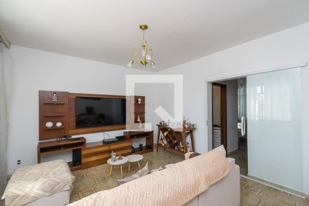 Sala de casa para alugar com 2 quartos, 112m² em Brás de Pina, Rio de Janeiro