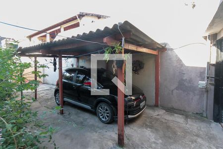 Casa à venda com 163m², 2 quartos e 1 vaga Casa à venda com 163m², 2 quartos e 1 vagaGaragem