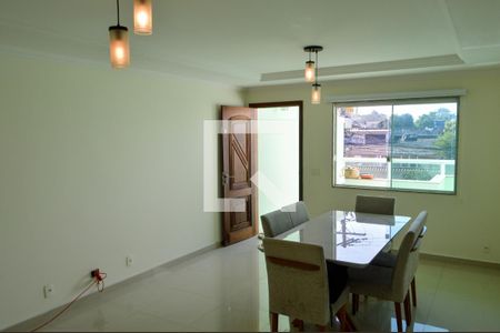 Sala de casa para alugar com 3 quartos, 180m² em Curicica, Rio de Janeiro