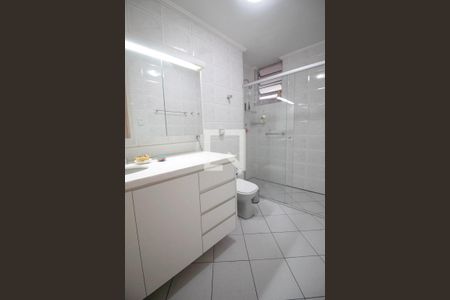 Apartamento à venda com 119m², 2 quartos e 1 vaga Apartamento à venda com 119m², 2 quartos e 1 vagaBanheiro da Suíte