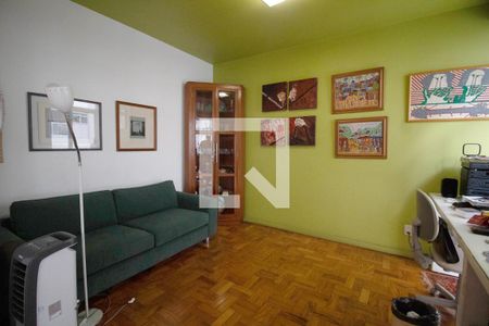 Apartamento à venda com 119m², 2 quartos e 1 vaga Apartamento à venda com 119m², 2 quartos e 1 vagaSala de TV