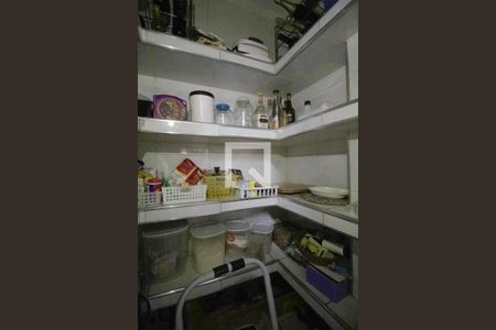 Apartamento à venda com 119m², 2 quartos e 1 vaga Apartamento à venda com 119m², 2 quartos e 1 vagaCozinha