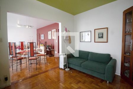 Apartamento à venda com 119m², 2 quartos e 1 vaga Apartamento à venda com 119m², 2 quartos e 1 vagaSala de TV