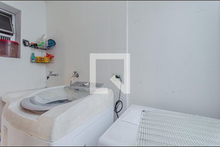 Apartamento à venda com 187m², 3 quartos e 1 vagaÁrea de Serviço