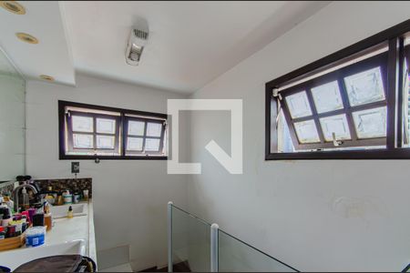 Apartamento à venda com 187m², 3 quartos e 1 vagaBanheiro da Suíte 1