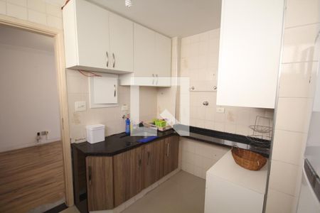 Apartamento à venda com 75m², 2 quartos e 1 vagaCozinha