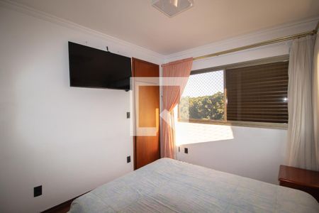 Apartamento à venda com 330m², 3 quartos e 2 vagas Apartamento à venda com 330m², 3 quartos e 2 vagasQuarto 1