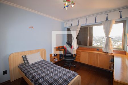Apartamento à venda com 330m², 3 quartos e 2 vagas Apartamento à venda com 330m², 3 quartos e 2 vagasQuarto 3