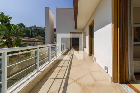 Casa de condomínio à venda com 1314m², 4 quartos e 10 vagasQuarto 01