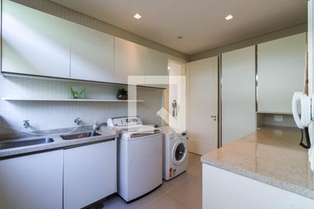 Casa de condomínio à venda com 1314m², 4 quartos e 10 vagasÁrea de Serviço