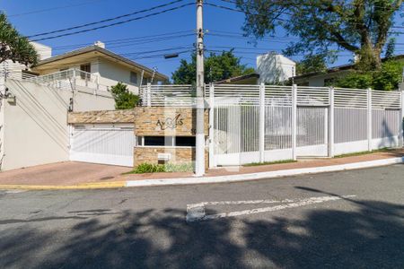 Casa de condomínio à venda com 1314m², 4 quartos e 10 vagasFachada