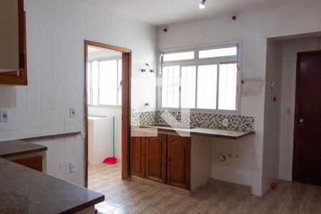 Apartamento à venda com 156m², 4 quartos e 2 vagas Apartamento à venda com 156m², 4 quartos e 2 vagasCOZINHA
