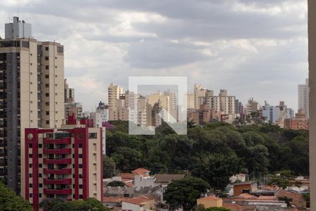 Apartamento à venda com 156m², 4 quartos e 2 vagas Apartamento à venda com 156m², 4 quartos e 2 vagasVISTA DA BANHEIRO DA QUARTO DA ÁREA DE SERVIÇO