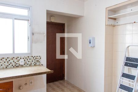 Apartamento à venda com 156m², 4 quartos e 2 vagas Apartamento à venda com 156m², 4 quartos e 2 vagasCOZINHA