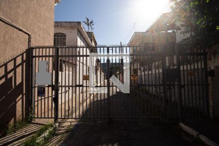 Casa de condomínio à venda com 250m², 4 quartos e 1 vagaFachada