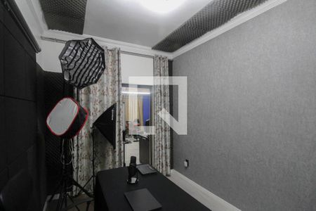 Casa à venda com 232m², 4 quartos e 2 vagas Casa à venda com 232m², 4 quartos e 2 vagasSótão