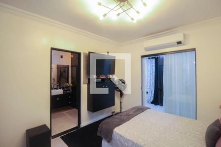 Casa à venda com 232m², 4 quartos e 2 vagas Casa à venda com 232m², 4 quartos e 2 vagasSuíte