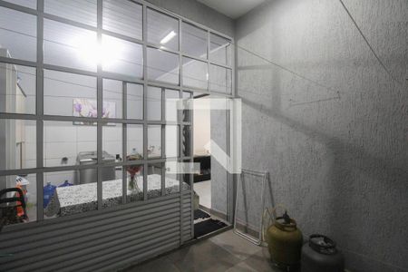 Casa à venda com 232m², 4 quartos e 2 vagas Casa à venda com 232m², 4 quartos e 2 vagasÁrea de Serviço