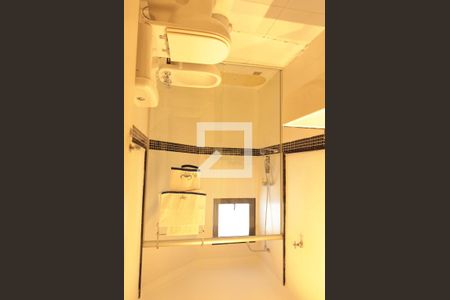 Apartamento à venda com 169m², 4 quartos e 3 vagasBanheiro da Suíte 2