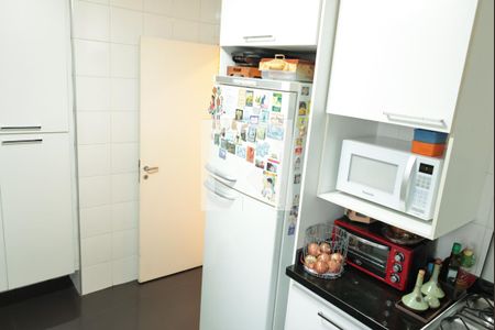 Apartamento à venda com 169m², 4 quartos e 3 vagasCozinha