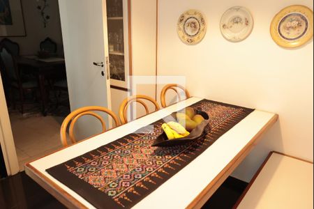 Apartamento à venda com 169m², 4 quartos e 3 vagasSala de jantar