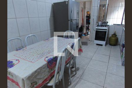 Casa à venda com 130m², 4 quartos e 2 vagasCozinha