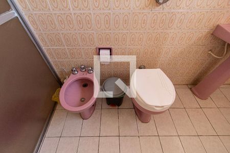 Casa para alugar com 236m², 3 quartos e 4 vagas Casa para alugar com 236m², 3 quartos e 4 vagasBanheiro Suíte