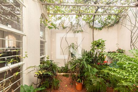 Casa para alugar com 236m², 3 quartos e 4 vagas Casa para alugar com 236m², 3 quartos e 4 vagasÁrea de luz Sala