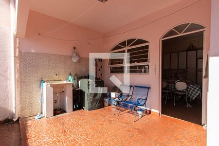 Casa para alugar com 236m², 3 quartos e 4 vagas Casa para alugar com 236m², 3 quartos e 4 vagasÁrea de Serviço