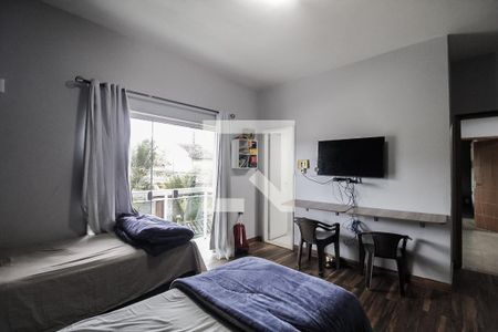 Casa de condomínio para alugar com 606m², 4 quartos e 2 vagas Casa de condomínio para alugar com 606m², 4 quartos e 2 vagasSuíte 1