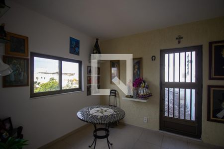 Apartamento à venda com 320m², 4 quartos e 2 vagasQuarto 2 