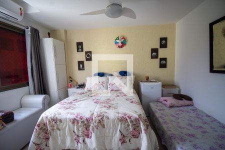 Apartamento à venda com 320m², 4 quartos e 2 vagasSuíte 1