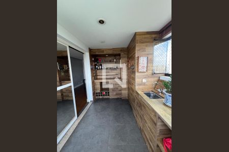 Apartamento à venda com 245m², 4 quartos e 4 vagas