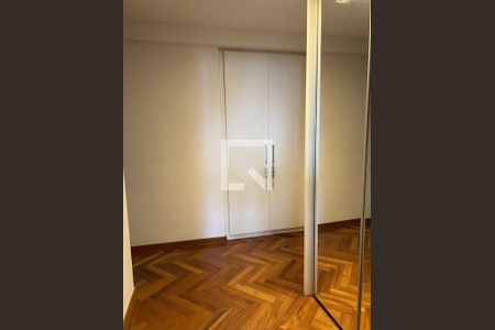 Apartamento à venda com 245m², 4 quartos e 4 vagas