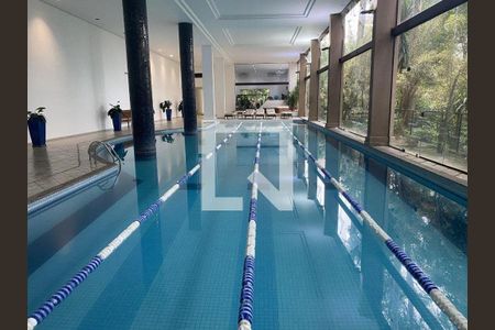 Apartamento à venda com 245m², 4 quartos e 4 vagas