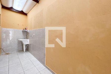 Casa para alugar com 90m², 3 quartos e 2 vagas Casa para alugar com 90m², 3 quartos e 2 vagasÁrea de Serviço