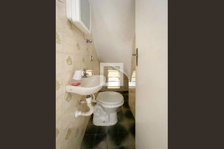 Casa para alugar com 90m², 3 quartos e 2 vagas Casa para alugar com 90m², 3 quartos e 2 vagasLavabo