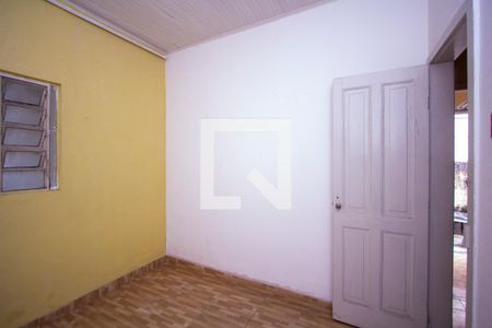 Casa à venda com 250m², 7 quartos e sem vaga Casa à venda com 250m², 7 quartos e sem vagaQuarto da casa 3