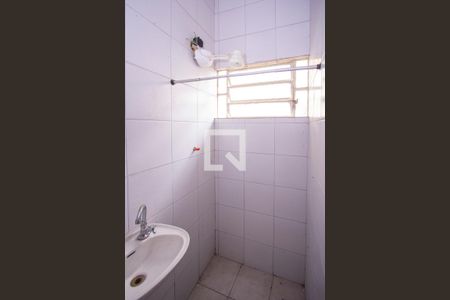 Casa à venda com 250m², 7 quartos e sem vaga Casa à venda com 250m², 7 quartos e sem vagaBanheiro da casa 3