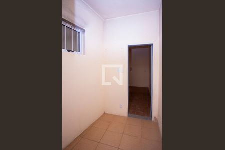 Casa à venda com 250m², 7 quartos e sem vaga Casa à venda com 250m², 7 quartos e sem vagaCloset da suíte da casa 2